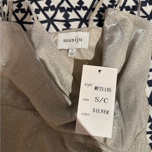 Night of Glam Sparkly Silver Sleeveless Tulip Mini‎ Dress Size S - Picture 4 of 7